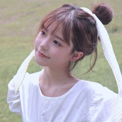 郡斋雨中与诸文士燕集